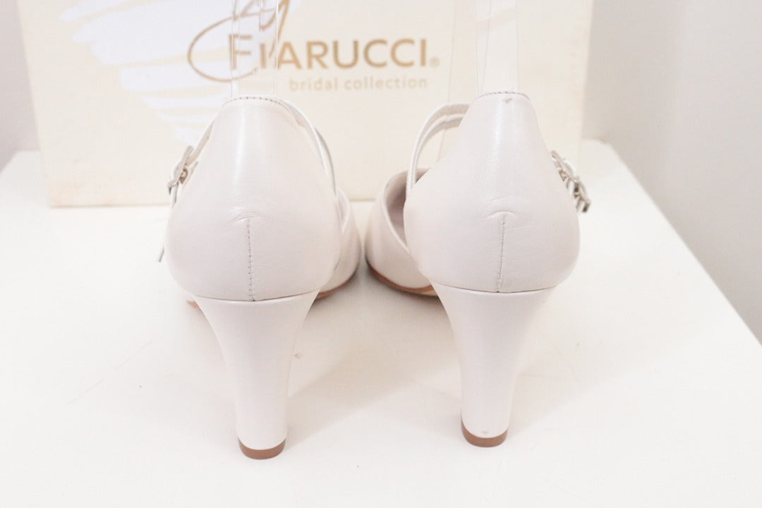 Escarpins de mariée Fiarucci en cuir blanc nacré taille 38.5 6