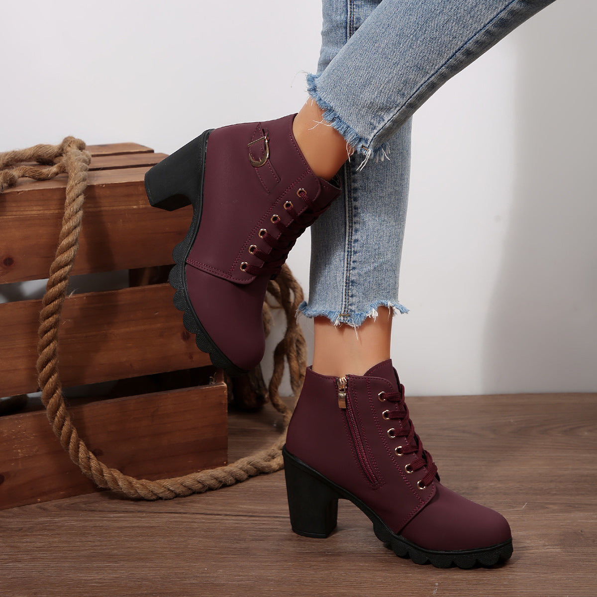 Bottines à lacets talon épais – photo 11 – Frippin'Dealz