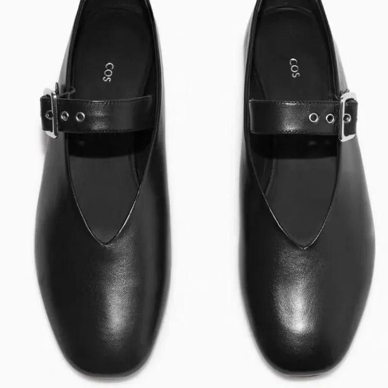 Babies Mary Jane noires bout pointu – photo 4 – Frippin'Dealz