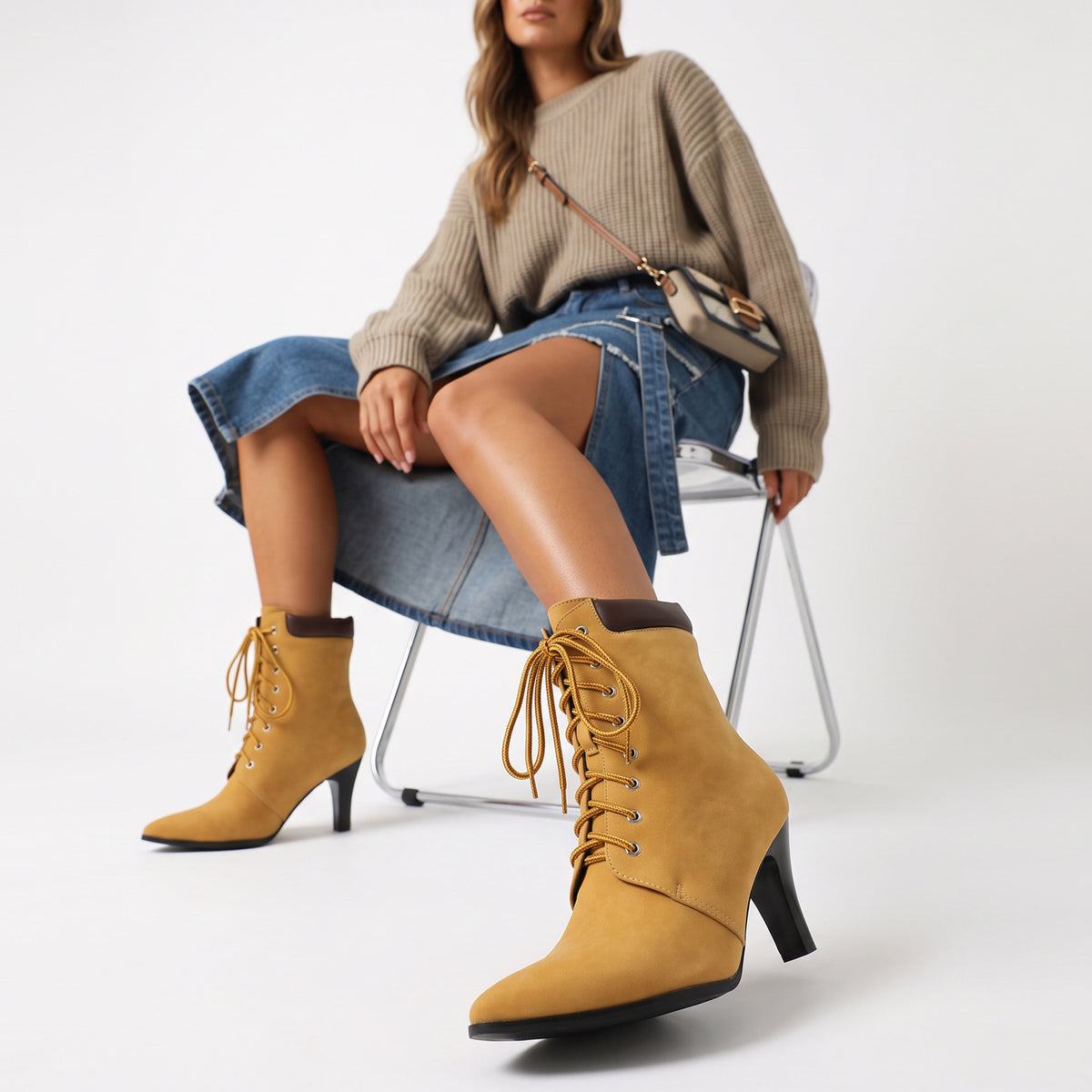 Bottines à lacets à bout pointu colorées – photo 2 – Frippin'Dealz