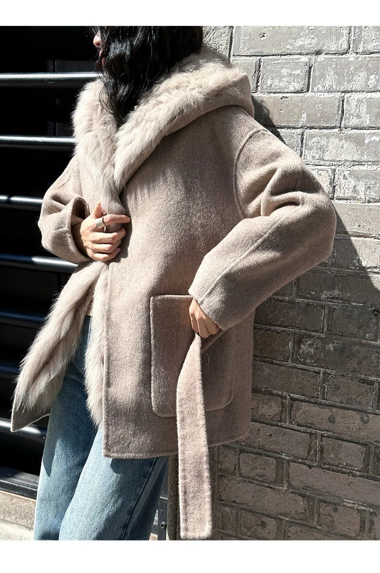 Manteau laine capuche ceinture coupe ample femme café – photo 19 – Frippin'Dealz