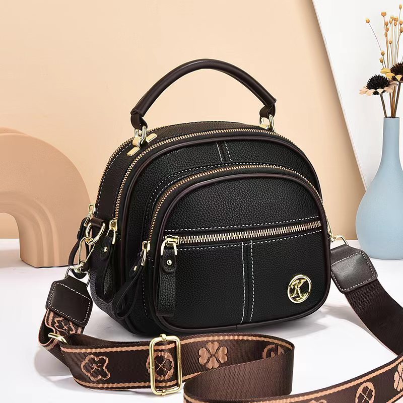 Sac cabas simili cuir grand format – photo 7 – Frippin'Dealz