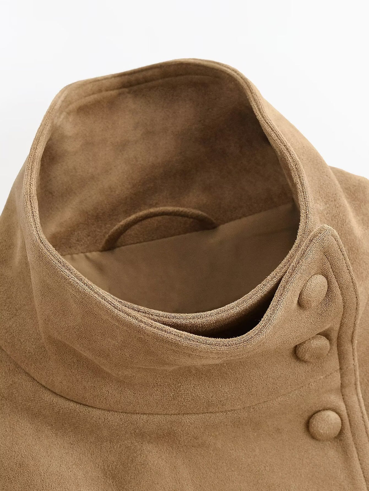 Veste courte effet daim col montant boutonnage simple poches femme – photo 11 – Frippin'Dealz