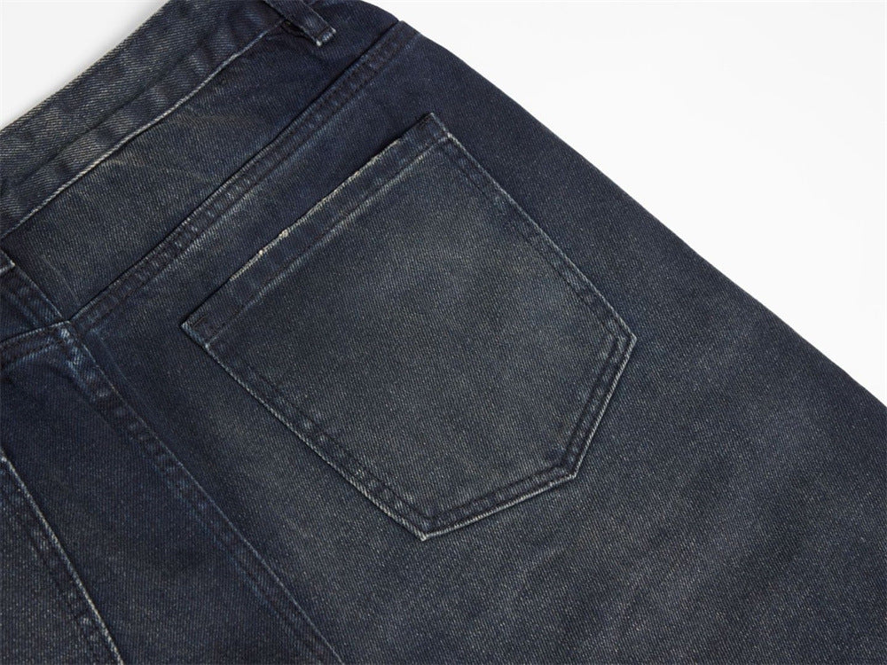 Jean streetwear pour homme avec patchs usés, coupe ample droite délavée style grunge 22