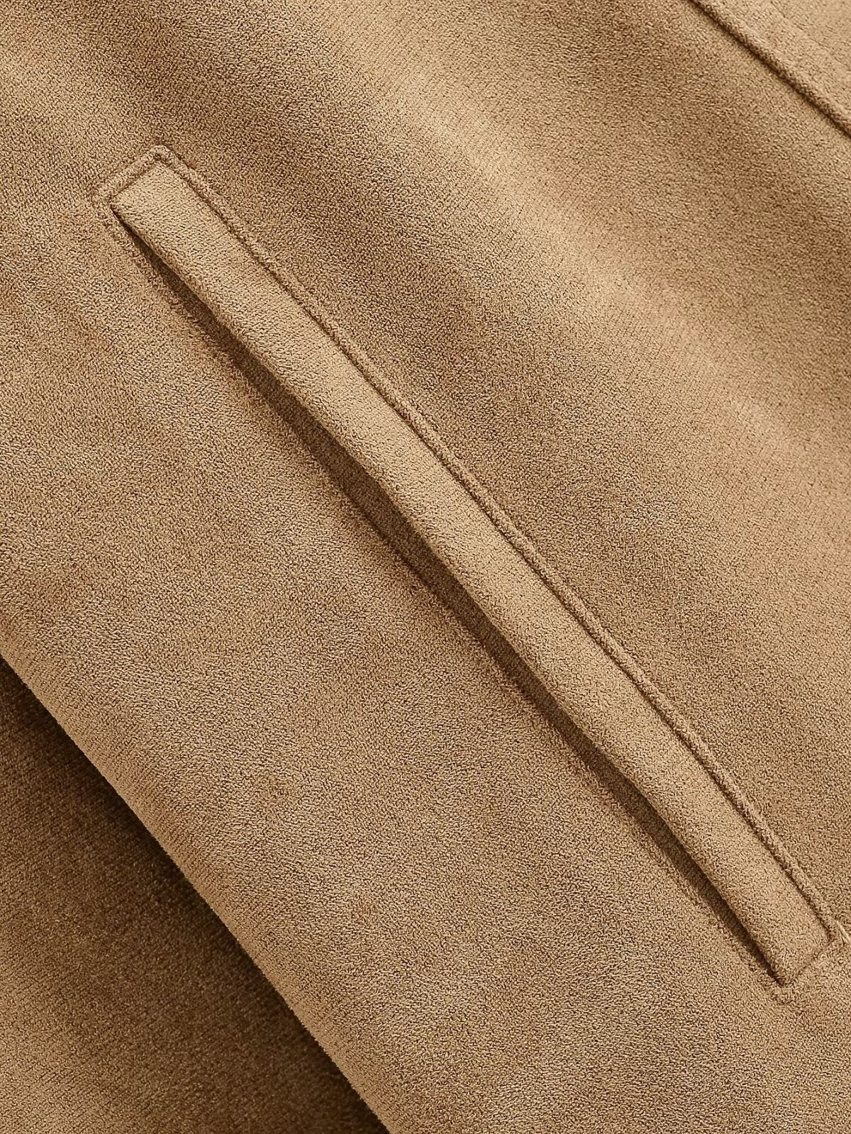 Veste courte effet daim col montant boutonnage simple poches femme – photo 17 – Frippin'Dealz