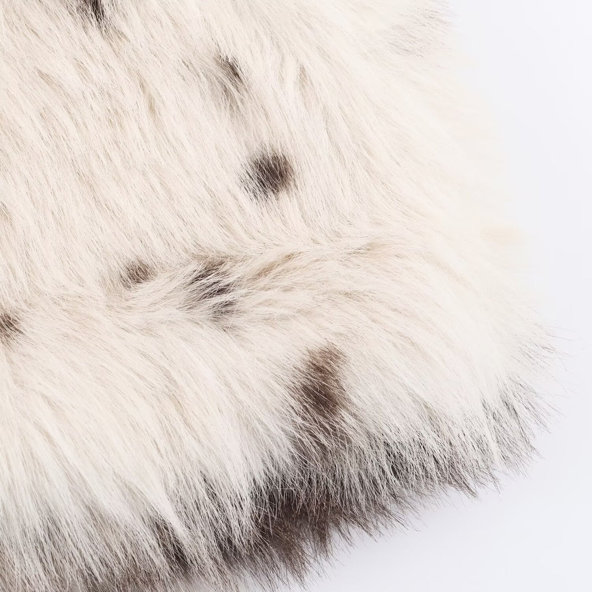 Veste fausse fourrure fleurie – photo 9 – Frippin'Dealz