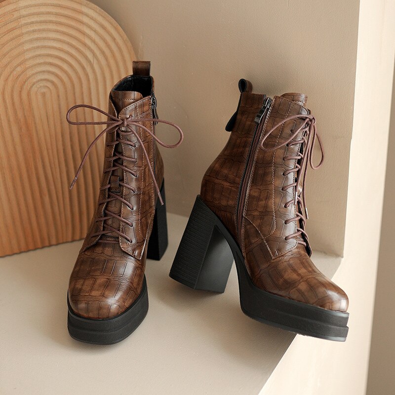 Bottines rétro cuir plateforme talon épais femme – photo 51 – Frippin'Dealz