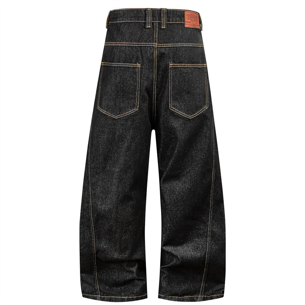 Pantalon carotte en denim brut déstructuré pour homme, empiècements en biais et coutures contrastées 10
