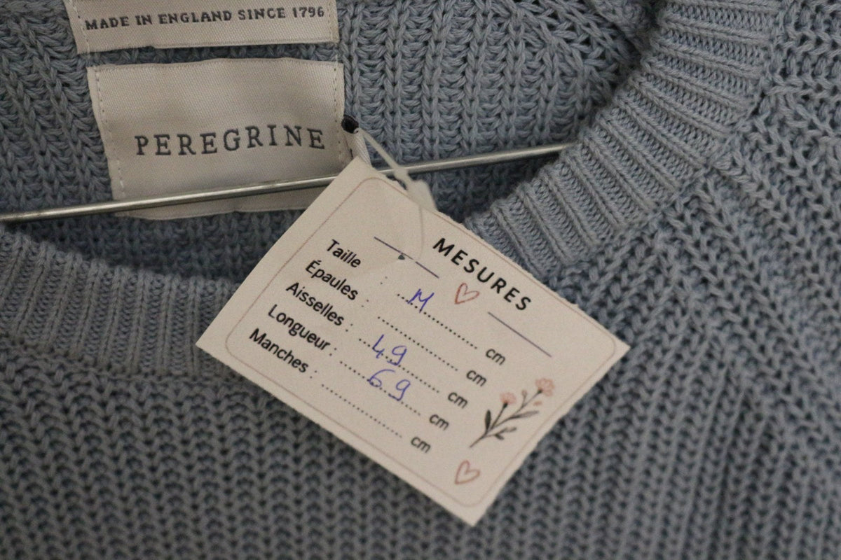 Pull Peregrine bleu ciel en maille côtelée, vue de trois-quarts – Frippin'Dealz