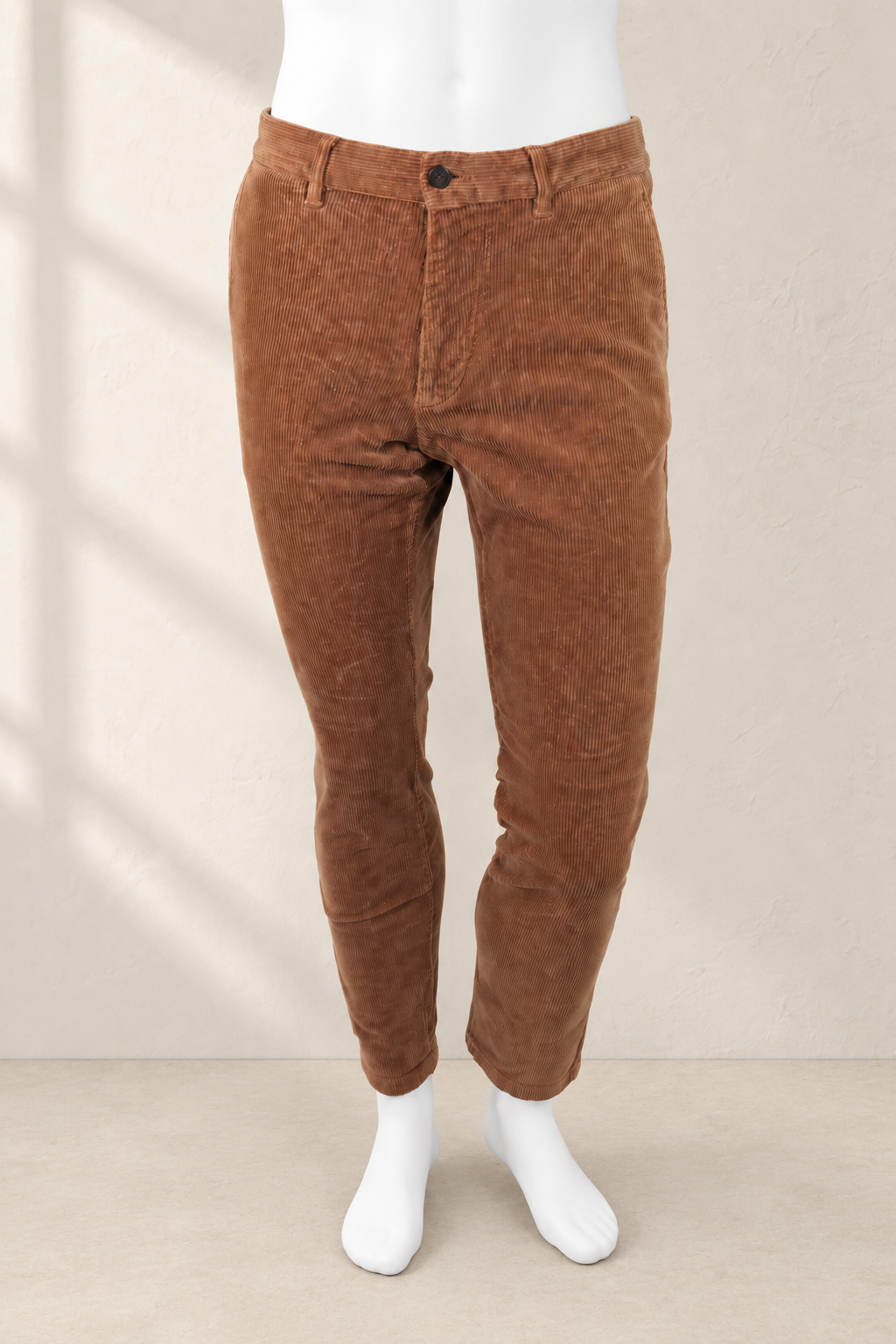 Chino Tommy Hilfiger marron en velours côtelé, vue frontale