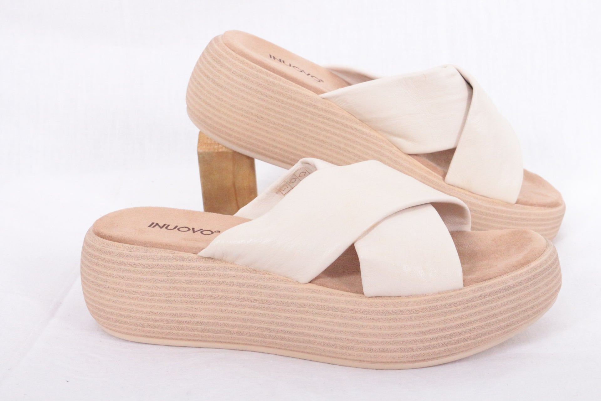 Inuovo – Pantoletten – Leder – Creme 8