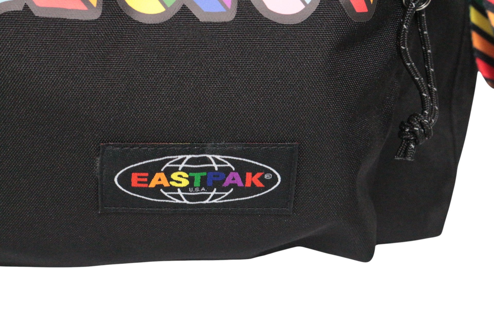 Eastpak Day Pak’R Build To Resist Pride 24L Sac à Dos Noir Multicolore Neuf avec Étiquette 2