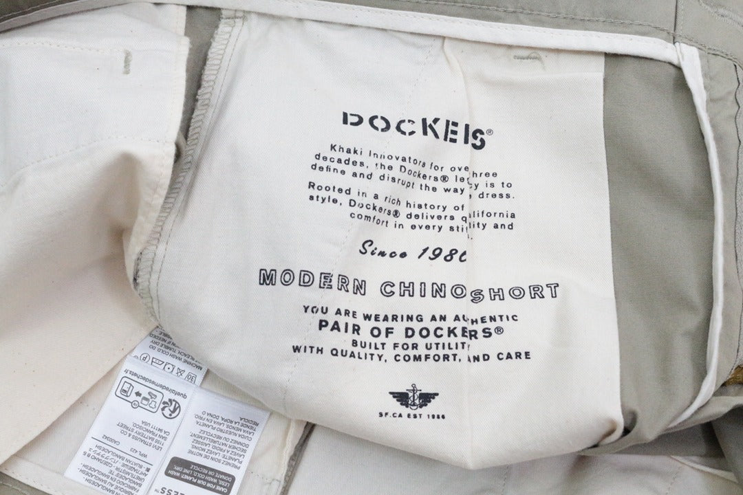 Short chino Dockers en coton kaki taille 32 neuf 11