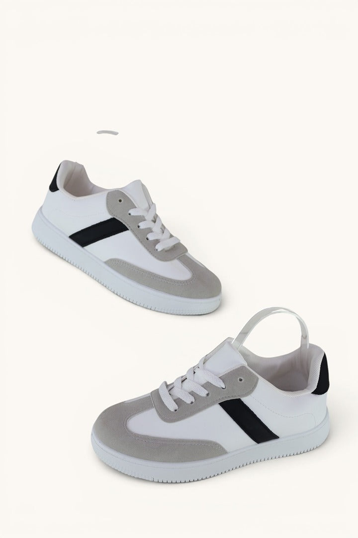 Baskets blanches et grises effet daim style retro taille 38