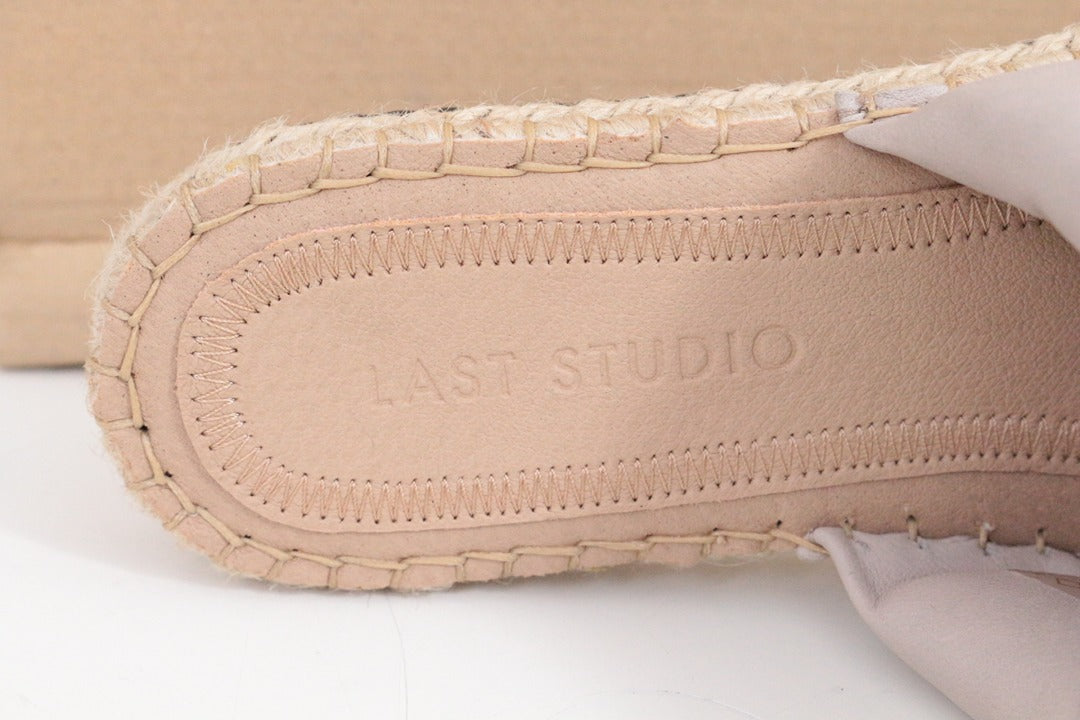Mules plates Last Studio en cuir beige taupe 41 neuves 6