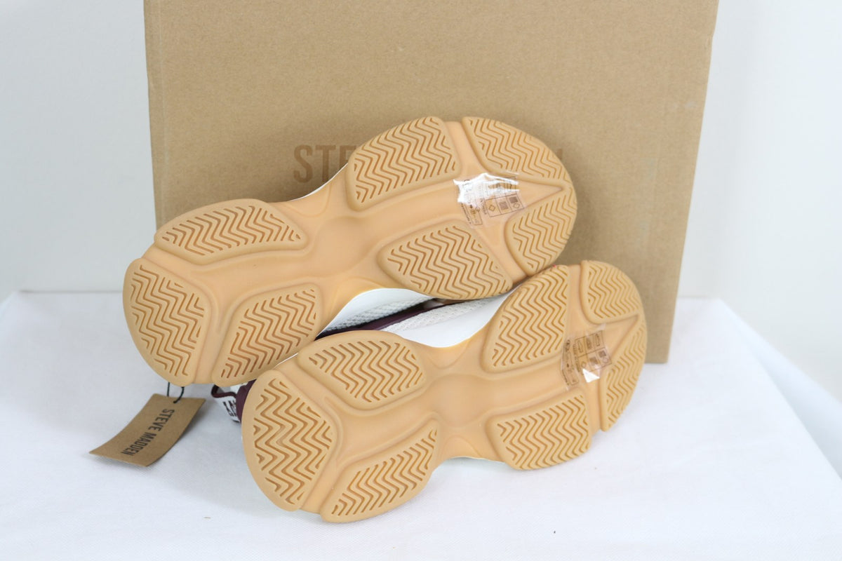 Semelle en gomme caramel à crampons chevrons des baskets Steve Madden Match-E – Frippin'Dealz