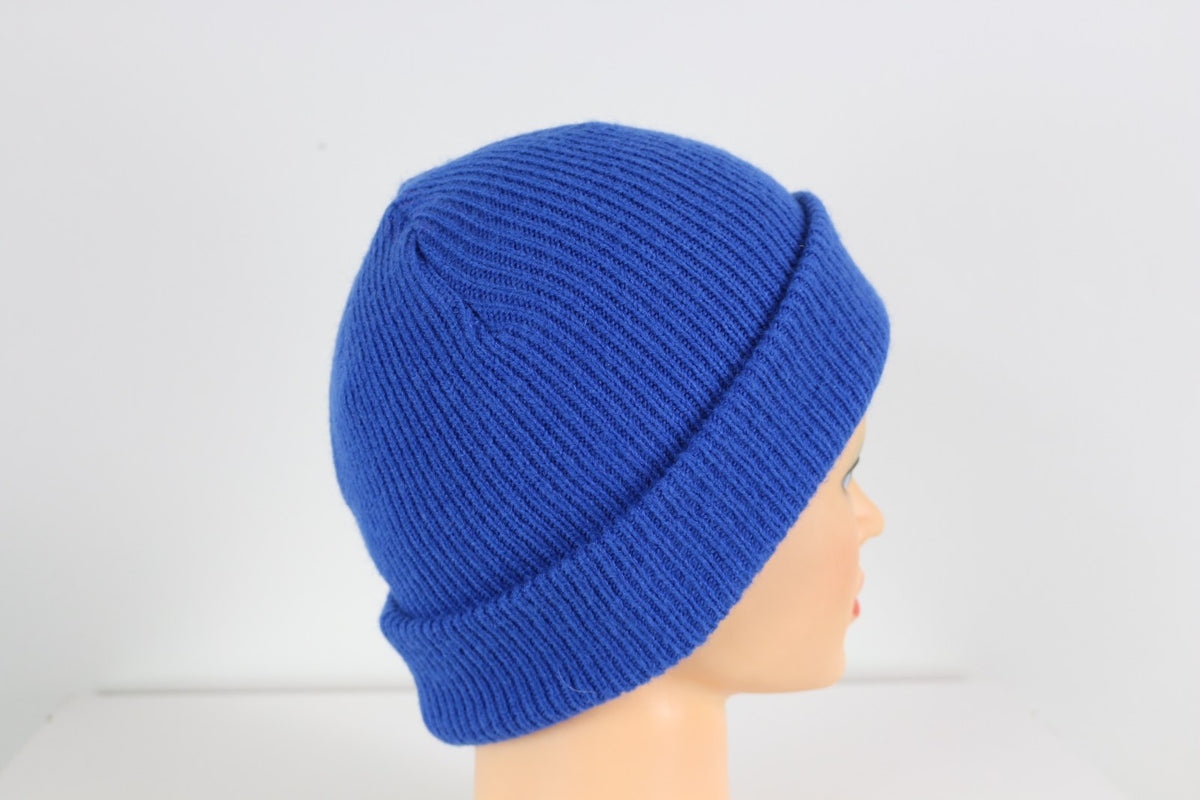Bonnet bleu roi à revers en maille côtelée, vue de profil droit – Frippin'Dealz
