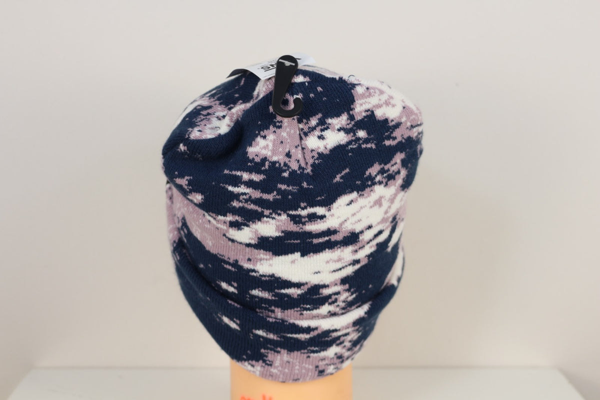 Bonnet Vans Parkview motif camouflage vu de dos avec attache d'étiquette – Frippin'Dealz