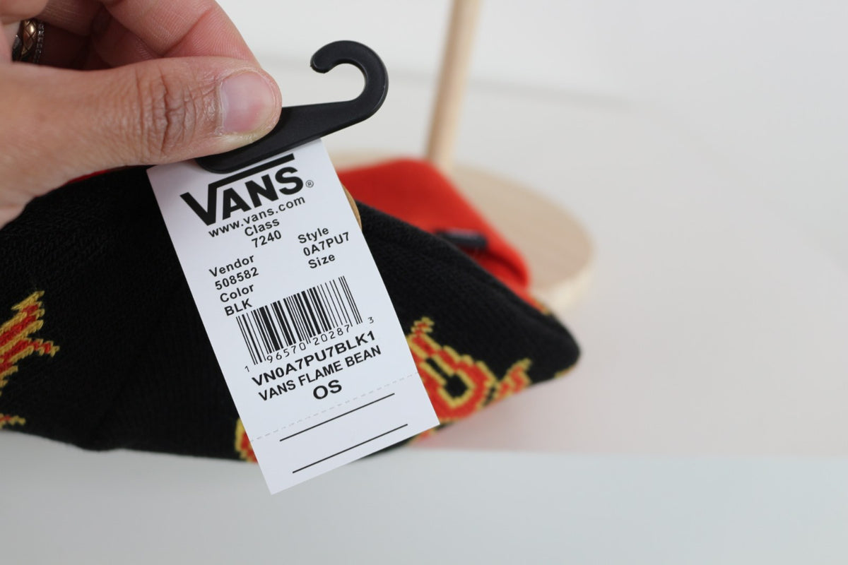 Étiquette de vente du bonnet Vans Flame Beanie, taille unique, avec code-barres – Frippin'Dealz