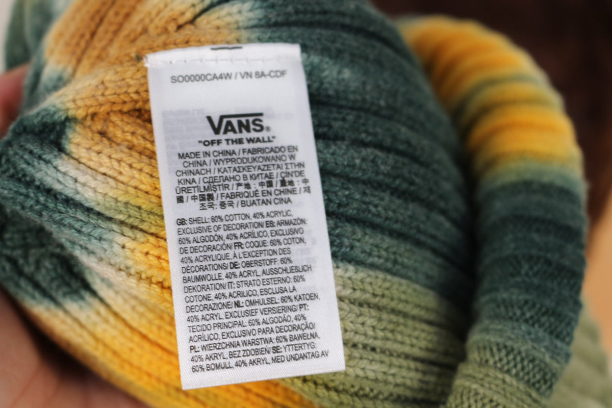 Étiquette de composition du bonnet Vans, 60 % coton et 40 % acrylique – Frippin'Dealz