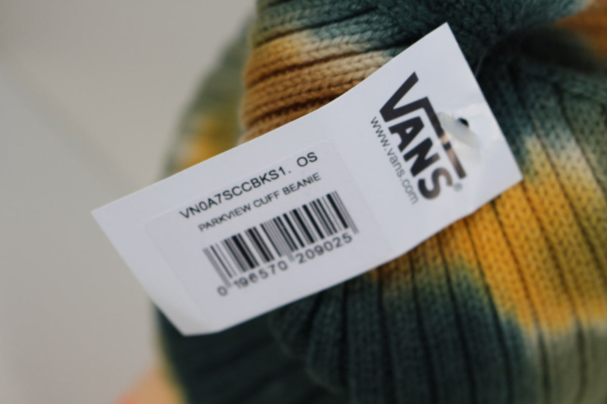 Étiquette cartonnée Vans Parkview Cuff Beanie avec code-barres – Frippin'Dealz