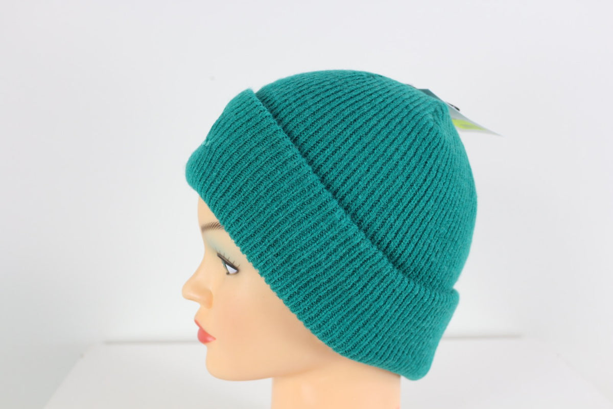Bonnet vert côtelé à revers vu de profil gauche – Frippin'Dealz
