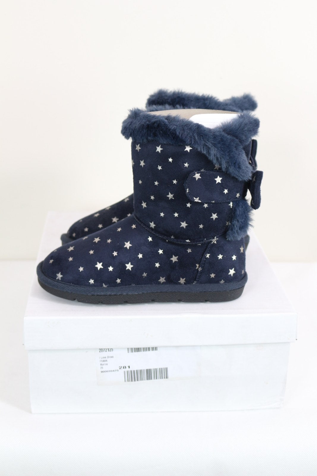 Bottes I Love Shoes marine posées sur leur boîte avec étiquette Frann – Frippin'Dealz