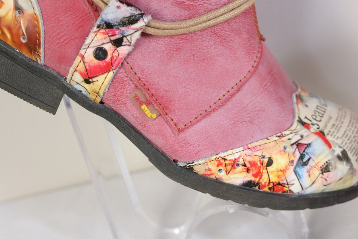 Étiquette TMA Eyes et sangle imprimée de la bottine rose – Frippin'Dealz