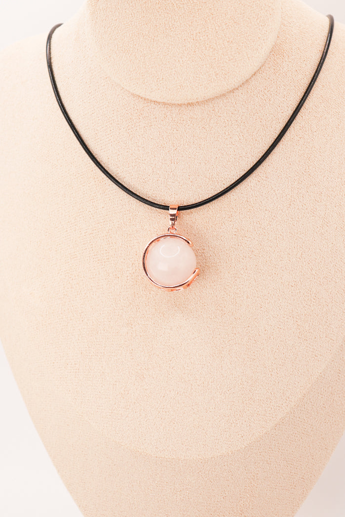 Pendentif sphère de quartz rose et croissant de lune Solstice et Minéraux – photo 2 – Frippin'Dealz