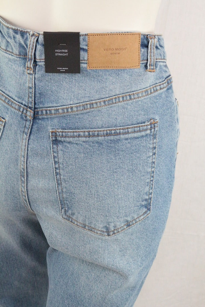 Jean droit Vero Moda bleu taille 29/32 - Neuf avec étiquette 12