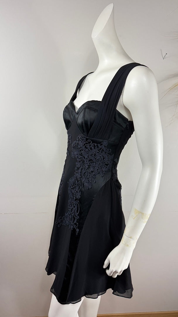Robe noire Karen Millen dentelle gothique coquette chic 36 3