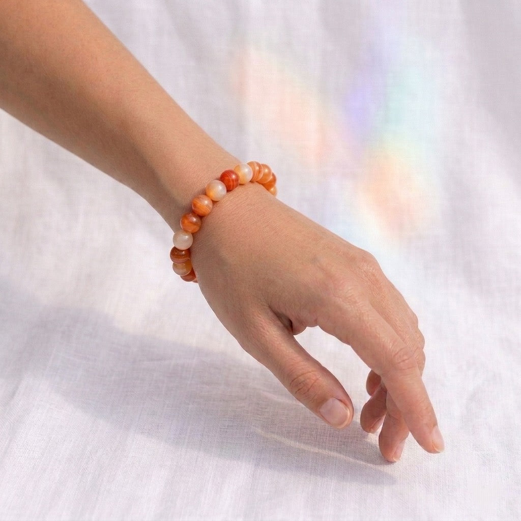 Bracelet Solstice et Minéraux en perles de cornaline naturelle – photo 2 – Frippin'Dealz