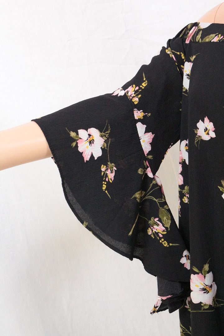 Robe courte Bisou's Project noire à fleurs col bateau S/m 6