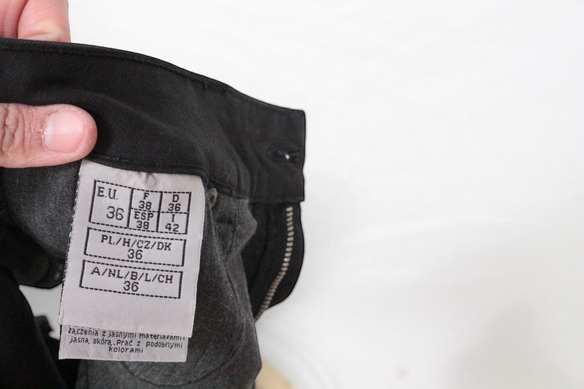 Short Noir Archive Fashion Denim Brodé Dentelle Ajourée Bohème Chic T38 Neuf 9