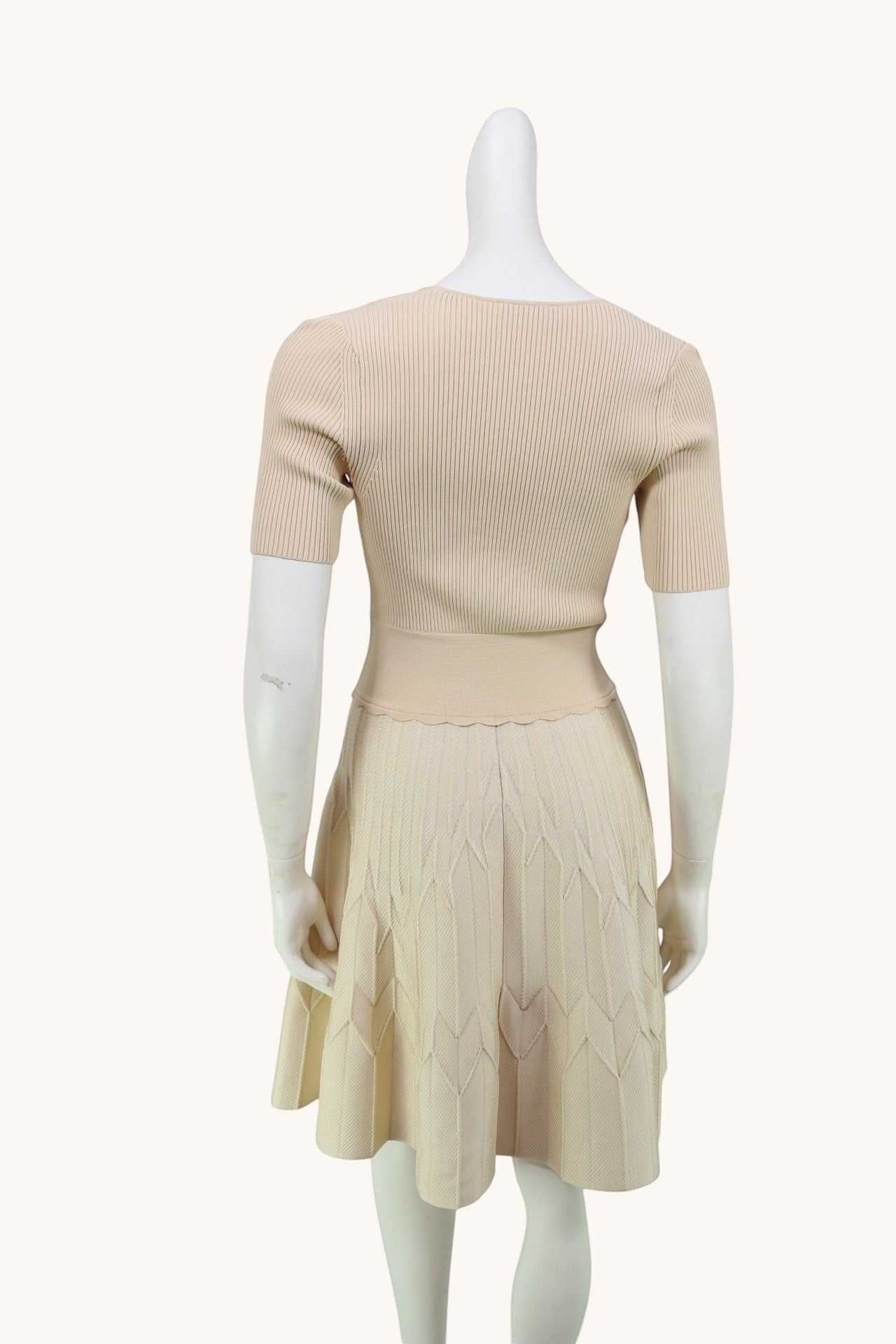 Robe Sandro maille beige taille S 7