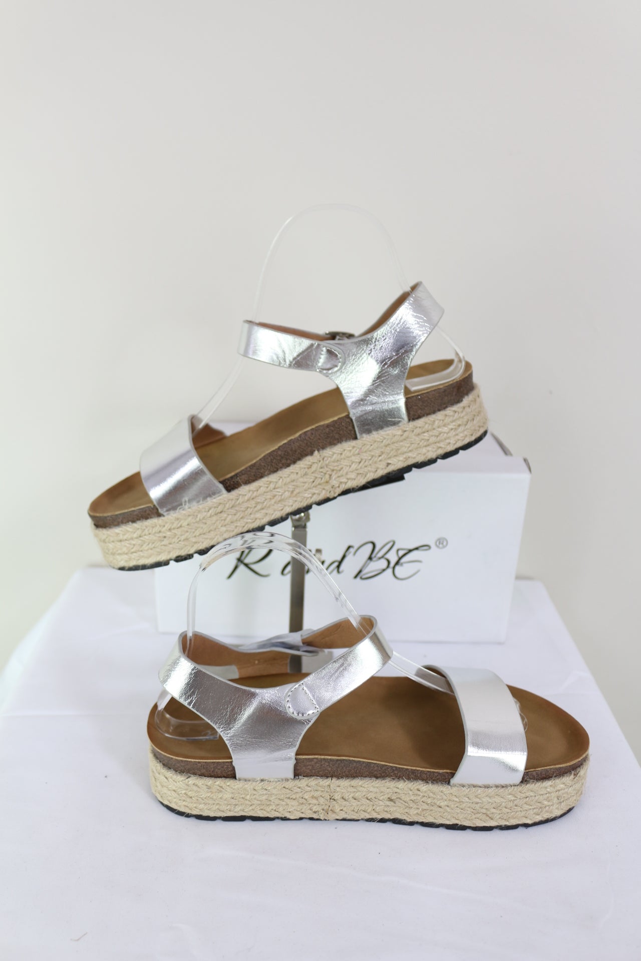 R And B Sandales Femme Argentées Semelle Corde Plateforme T37 4
