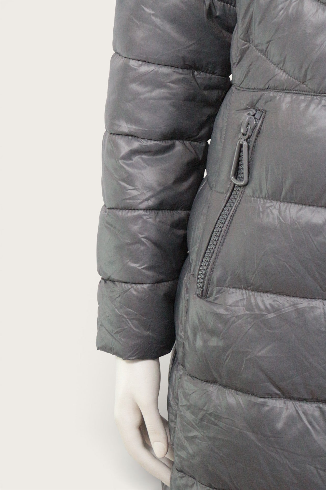 Fly Luxury – Langer Daunenmantel – Nylon, Polyester 4