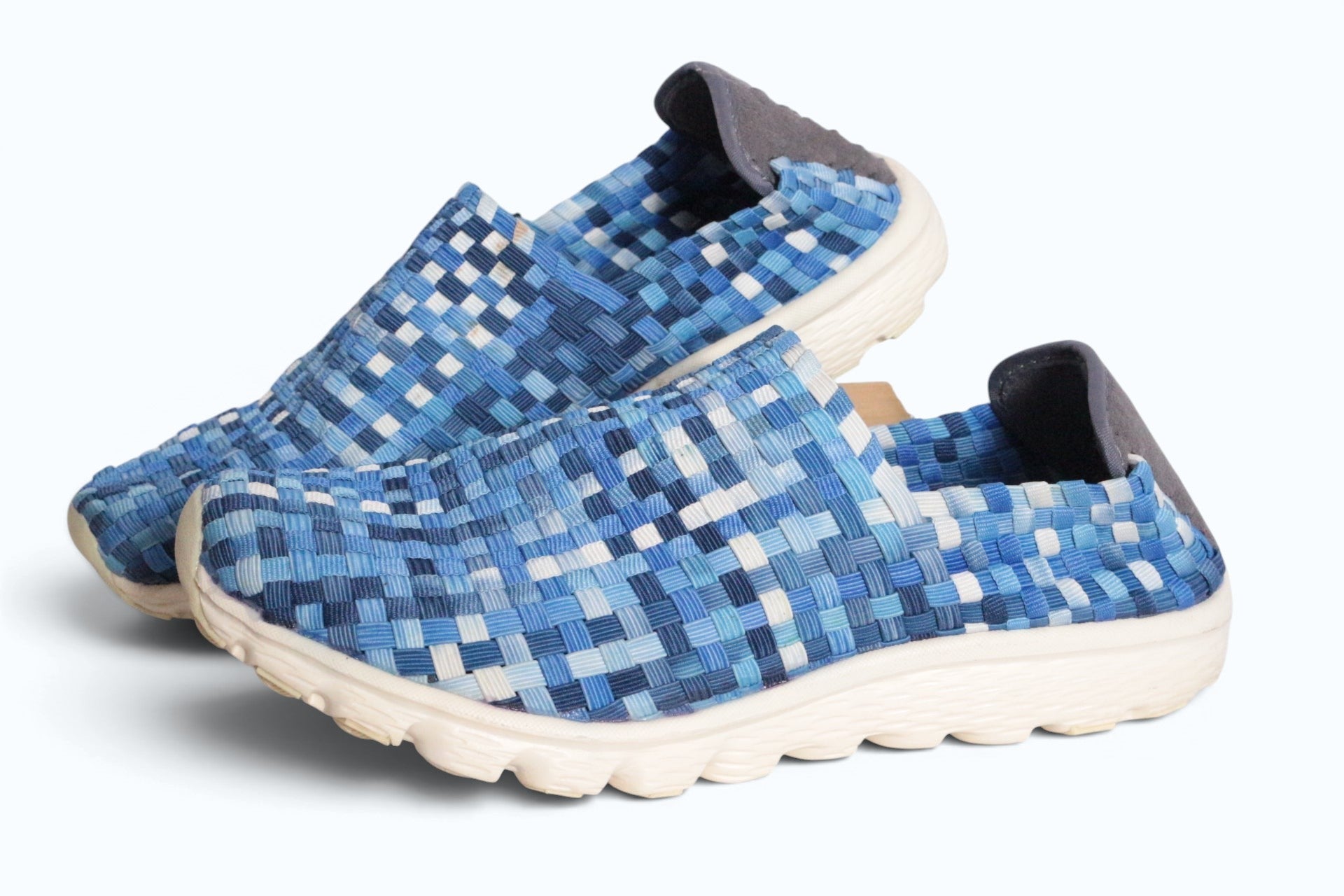 Baskets Frippindealz Rock Spring pour femme en textile tressé bleu multicolore avec semelle souple et légère