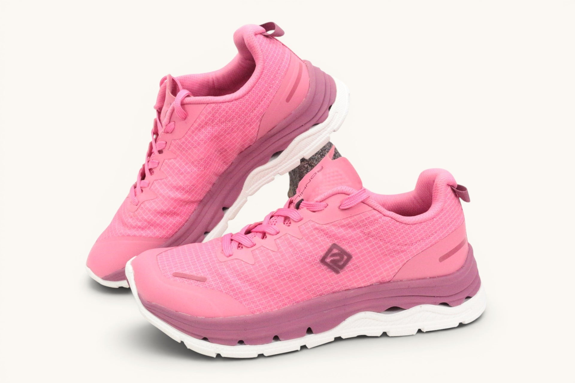 Baskets de running Frippindealz Ronhill roses en cuir synthétique avec semelle blanche adhérente