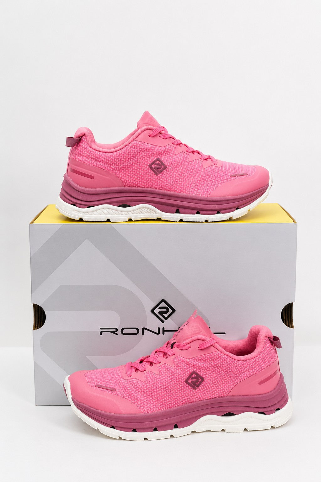 Baskets de running Frippindealz Ronhill roses en cuir synthétique avec semelle adhérente et logo latéral