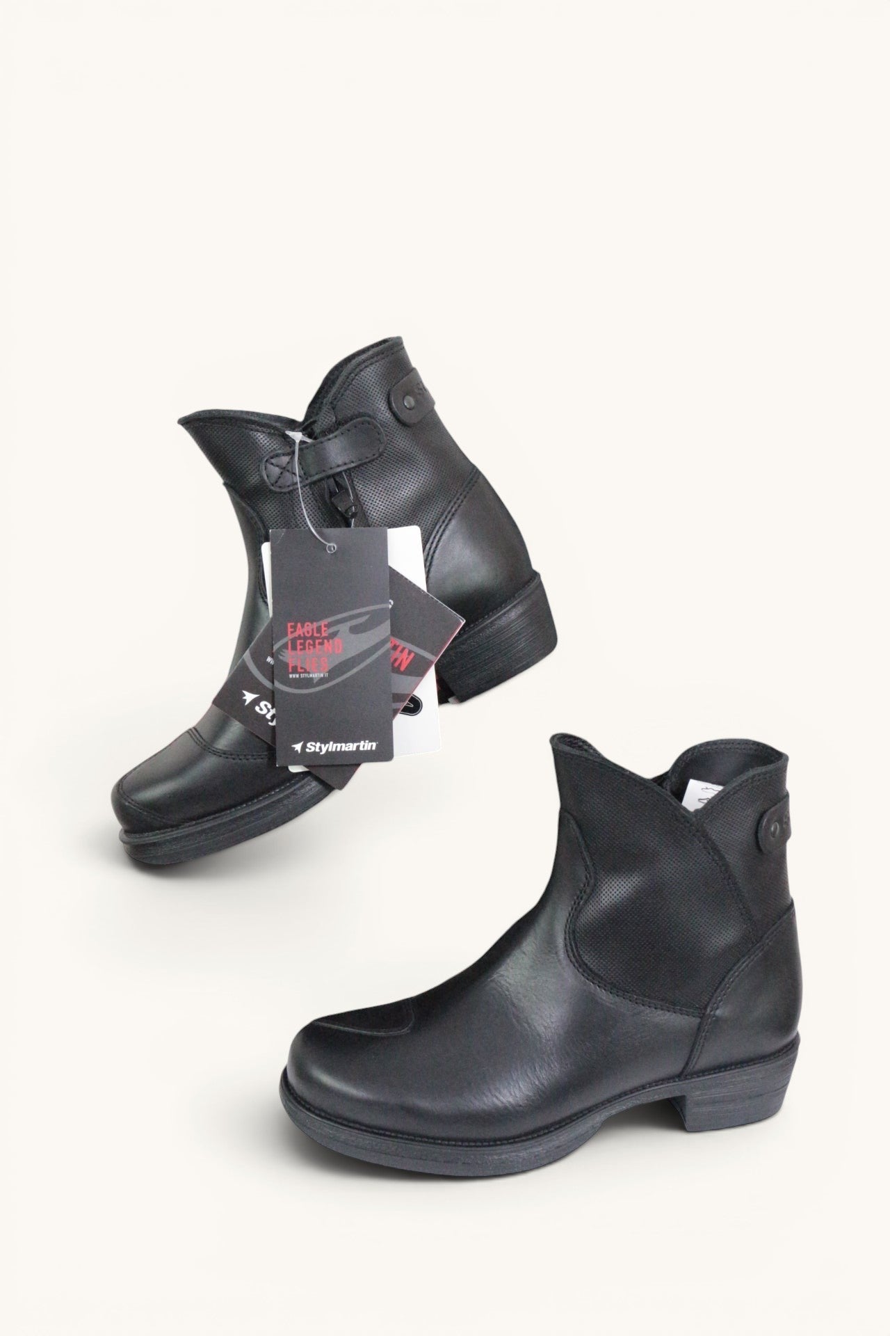 Bottines moto femme noires Frippindealz Stylmartin avec membrane imperméable Antex et talon bas confortable