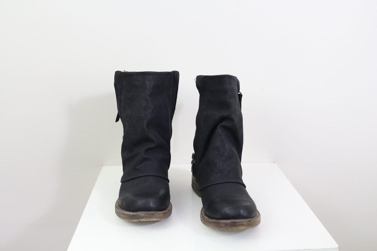 Bottines noires Johnny Bulls avec boucles en métal, style rock, taille 38, vendues par Frippindealz