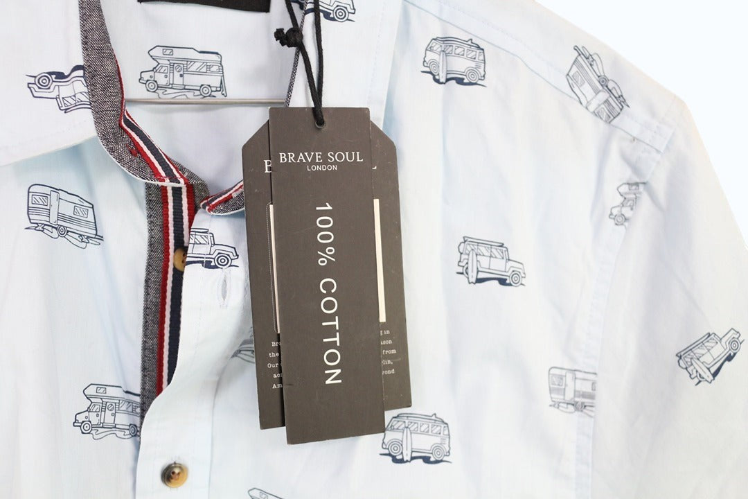 Chemise Brave Soul Frippindealz en coton bleu clair à motifs camionnettes et détails contrastés sur le col