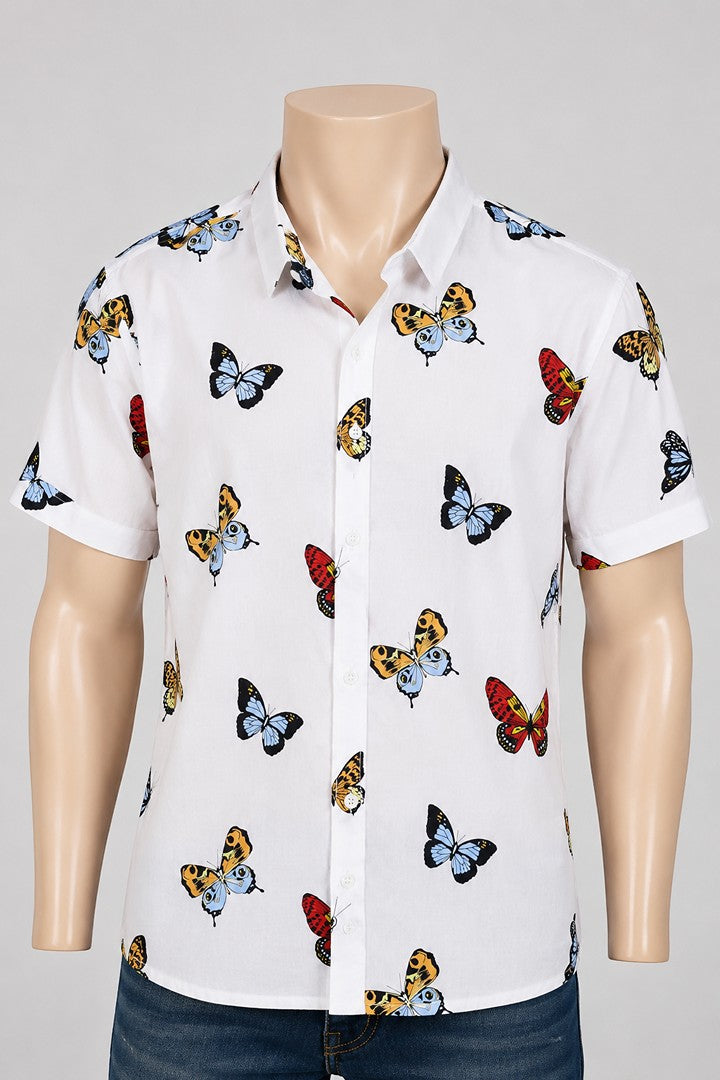 Chemise Frippindealz Brave Soul blanche à manches courtes avec imprimé papillons multicolores en coton