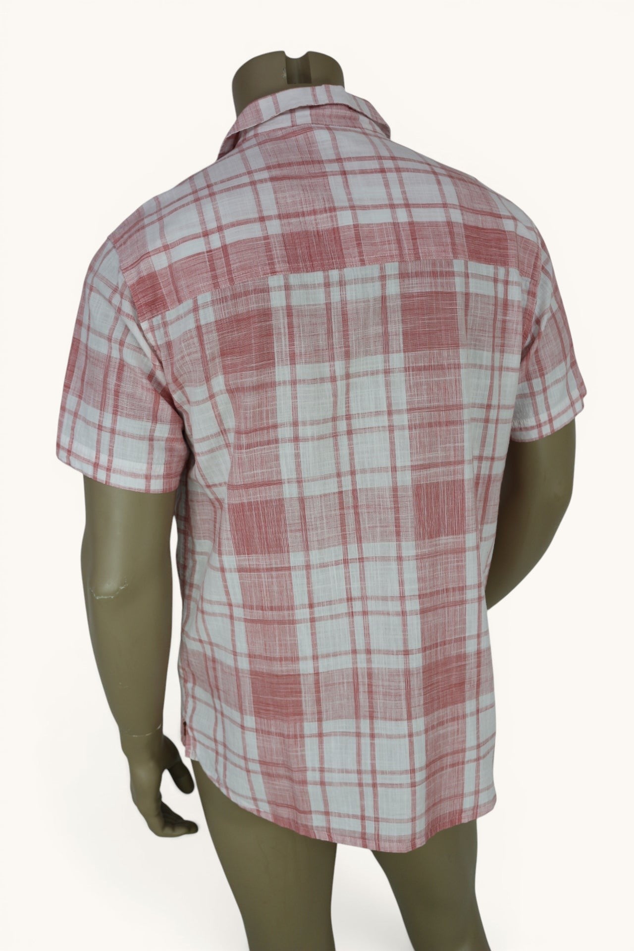Chemise homme Frippindealz Mountain Warehouse à manches courtes, motif à carreaux rose et blanc en coton léger.