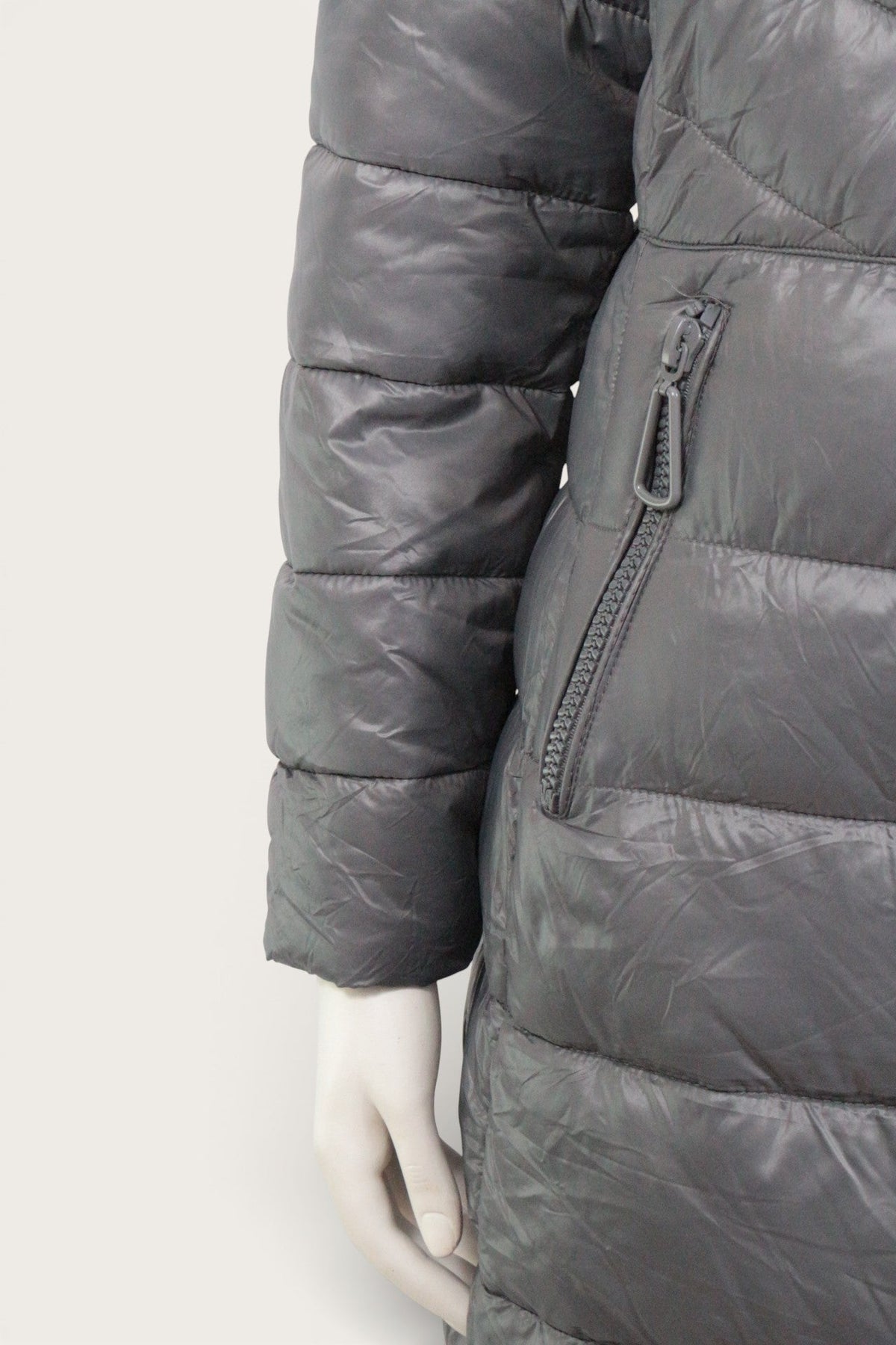 Doudoune longue grise Frippindealz en polyamide et polyester avec fermeture zippée sur le côté