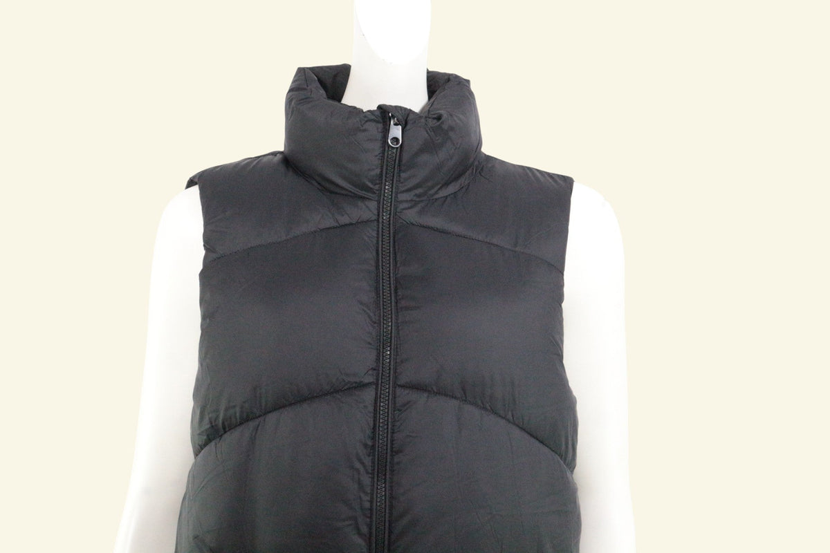 Doudoune sans manches noire Frippindealz avec col montant et fermeture zippée, style oversize pour femme