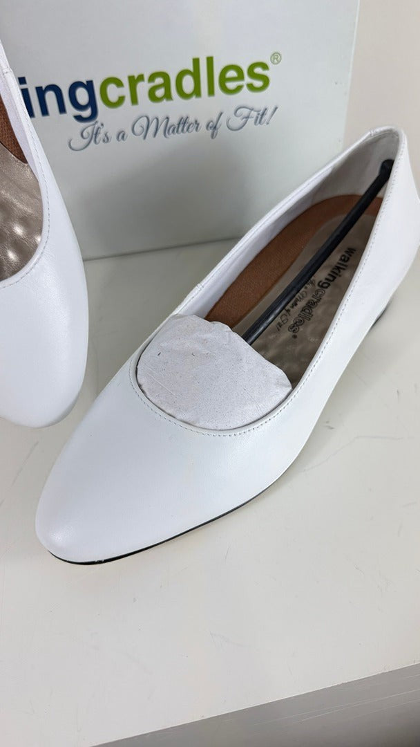 Escarpins Frippindealz Walking Cradles en cuir blanc avec talon bloc confortable et semelle ergonomique