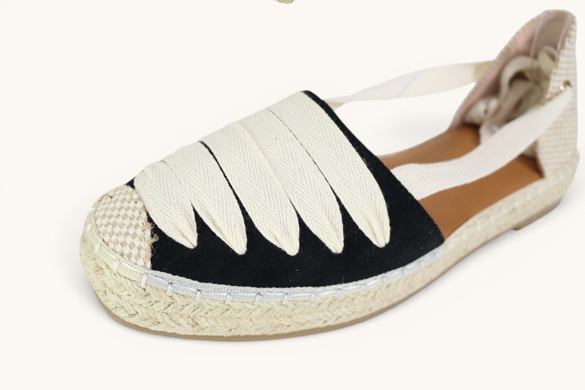 Espadrilles Frippindealz Lady Glory bicolores noir et beige avec rubans à nouer et semelle en corde tressée