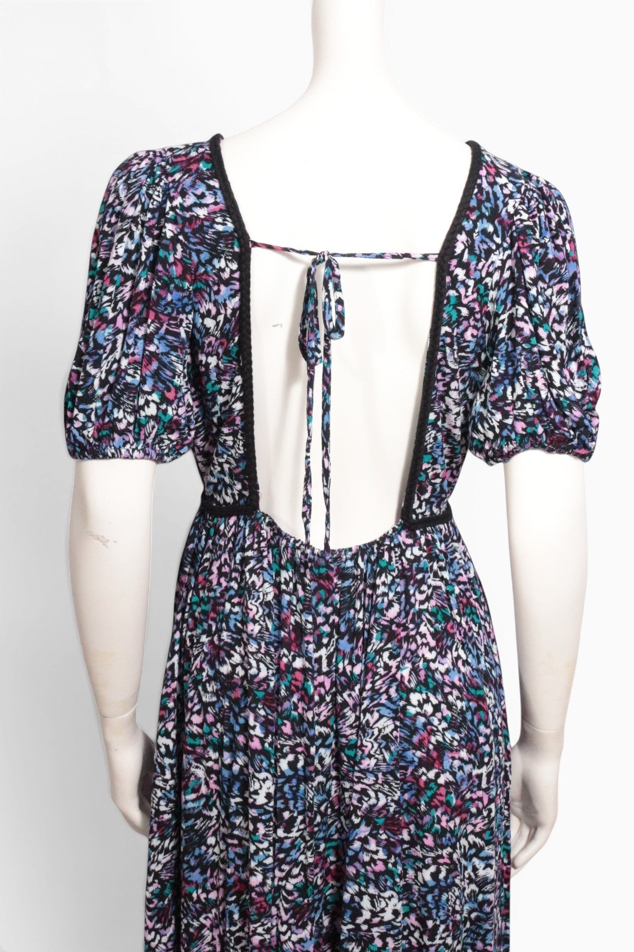 Robe longue Frippindealz Etam en viscose multicolore avec dos nu, liens à nouer et manches bouffantes